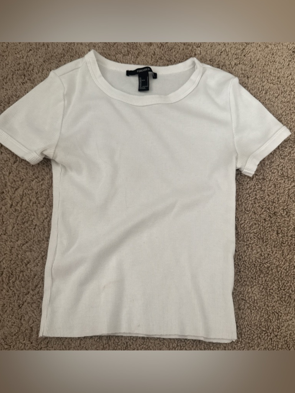 Forever 21 White fitted tee